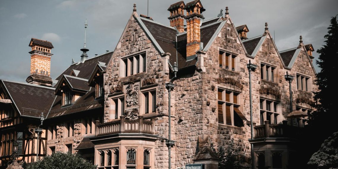 Exploring the Hidden Gems of Small Art Museums