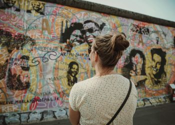 Budget Travel Tips for Art Lovers