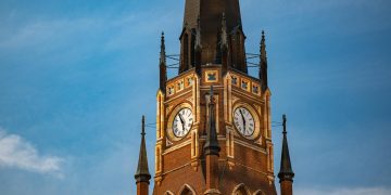 How Museums Preserve Global Cultural Heritage How Museums Preserve Global Cultural Heritage