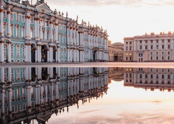 Planning a Museum-Focused Travel Itinerary